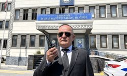 Mersin'de 30 yıllık polis memuru telsiz anonsuyla emekliye ayrıldı