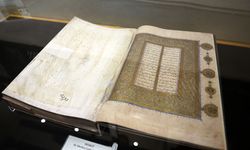 Mevlana'nın UNESCO Dünya Belleği'ne alınan eserleri özel koşullarda korunuyor