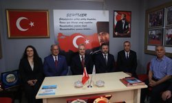 MHP Genel Başkan Yardımcısı Yurdakul, Antalya'da ziyaretlerde bulundu