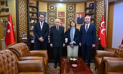 MHP Genel Başkanı Bahçeli, partisinin siyasi partilerle bayramlaşan heyetlerini kabul etti