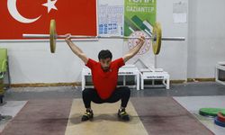 Milli Halterci Harun Algül'ün hedefi dördüncü Avrupa şampiyonluğu: