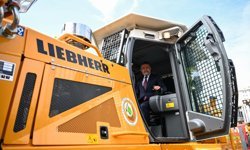 Orman yangınlarıyla mücadelede yeni araçlar görev yerlerine uğurlandı