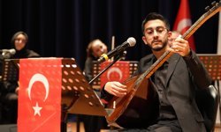 Sakarya'da öğrenci yurtlarından yükselen sesler Türk halk müziğini geleceğe taşıyacak
