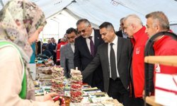 Samsun'da Gazze için 'Hayır Çarşısı' açıldı