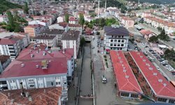 Samsun'un Havza ilçesinde dere üzerinde bulunan iş yerlerinin yıkımı başladı