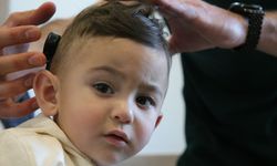 Şanlıurfa'da iki bebek biyonik kulak ameliyatıyla ilk kez duymaya başladı