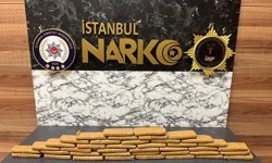Sultanbeyli'de bir evde 17 kilogram uyuşturucu ele geçirildi