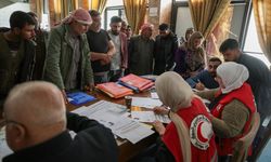 Suriye'de Kürtlere vatandaşlık süreci binlerce aileye umut oldu