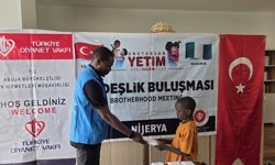TDV'den Nijerya'daki yetimlere nakdi yardım