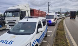 Tokat'ta iki minibüs çarpıştı, 11 kişi yaralandı