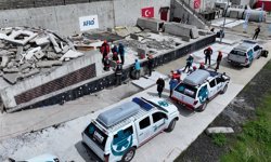 Trabzon'da UMKE personeli deprem tatbikatı yaptı