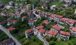 Trabzon'daki tarihi Orta Mahalle ziyaretçilerini bekliyor