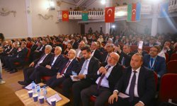 Türk dünyasının genç akademisyenleri Azerbaycan'da buluştu