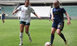 Turkcell Kadın Futbol Süper Ligi'nde Fenerbahçe şampiyonluğunu ilan etti