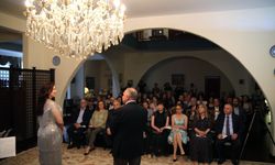 Türkiye'nin Bişkek Büyükelçiliğinde, Kırgız opera sanatçıları dünya klasiklerinden eserler seslendirdi