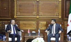 Türkiye'nin Şam Büyükelçisi Yılmaz'dan Lazkiye Limanı'na ziyaret