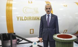 Ulaştırma ve Altyapı Bakanı Uraloğlu, SAHA 2026'yı ziyaret etti: