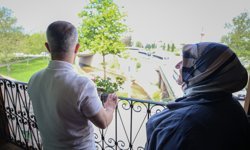 Uyuşturucudan kurtulan gençten annesine 'en anlamlı' Anneler Günü hediyesi
