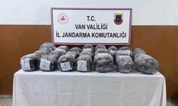 Van'da jandarma ekiplerince 443 kilo 159 gram uyuşturucu ele geçirildi