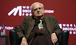'World Decolonization Forum'da yükseköğretimde bilgi üretimi ve dolaşımı ele alındı