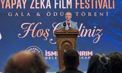 'Yapay Zeka Film Festivali' gala ve ödül töreni Ümraniye'de düzenlendi