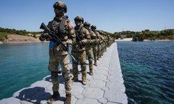 Yerli ve milli hücumbotu 'Karayel' EFES tatbikatında ilk kez kullanıldı
