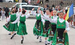 Yozgat'ta 2. Uluslararası Halk Dansları Şenliği başladı