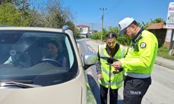 Zonguldak'ta bir günlüğüne polis olan 'özel bireyler' trafik denetimine katıldı