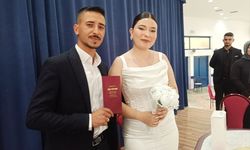 Afyonkarahisar'da nikah dairesinde '06.06.2026' yoğunluğu yaşandı