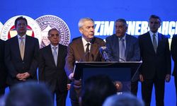 Aziz Yıldırım, İstanbul'da kongre üyeleriyle bir araya geldi