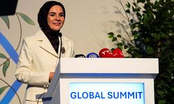 Bakan Göktaş, Küresel Kadın Zirvesi açılış programında konuştu: