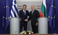 Bulgaristan Başbakanı Radev, Yunan mevkidaşı Miçotakis ile Sofya'da görüştü