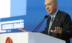 Cumhurbaşkanı Erdoğan: 'Bir diğer hamlemiz Ziraat, Vakıf ve Halk Katılım'ın birleştirilmesi olacaktır. Bunların güçlerini birleştirmesiyle sektör farklı bir ivme kazanacaktır.'