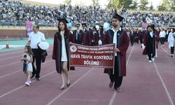 Eskişehir Teknik Üniversitesi'nde mezuniyet töreni düzenlendi