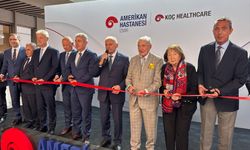 İzmir Amerikan Hastanesi törenle açıldı