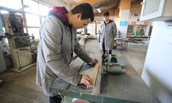 Karabük'te meslek lisesinin ekipmanları 15 milyon 200 bin liralık hibeyle yenileniyor