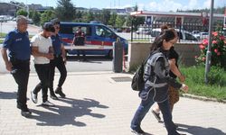 Konya'da sahte altın operasyonunda yakalanan 5 şüpheli adliyede