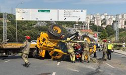 Küçükçekmece'de çekiciyle taşıdığı iş makinesinin altında kalan sürücü öldü
