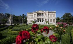 Osmanlı'nın görkemli mirası Dolmabahçe Sarayı 170 yaşında