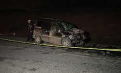 Sivas'taki trafik kazasında 3 kişi hayatını kaybetti, 2 kişi yaralandı