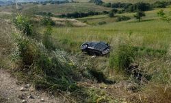 Uşak'ta devrilen otomobildeki 1 kişi öldü, 1 kişi yaralandı