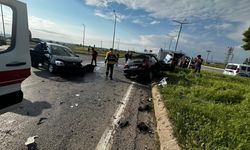 Yozgat'ta iki otomobilin çarpıştığı kazada 7 kişi yaralandı