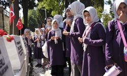 15 Temmuz'un 10. yılında Edirnekapı Şehitliği ziyaretçi akınına uğradı