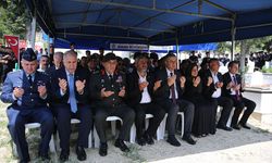 Adana'da 15 Temmuz Demokrasi ve Milli Birlik Günü dolayısıyla şehitlikler ziyaret edildi