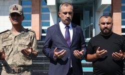 Ağrı'da liseli gençlerin tarih ve kültür rotası yolculuğu başladı