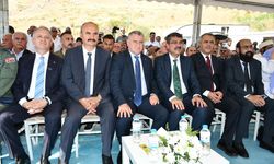 Bakan Bak Batman'da 'Şeyh Hevinda Çivi Çakma Töreni'nde konuştu: