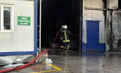 Eskişehir'de bir fabrikada çıkan yangında 4 işçi dumandan etkilendi