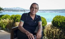 FETÖ'NÜN 15 TEMMUZ DARBE GİRİŞİMİNİN 10. YILI - Sanatçı Fahir Atakoğlu, '15 Temmuz Destanı' eserinin ortaya çıkış sürecini anlattı: