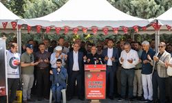 HAK-İŞ, 15 Temmuz şehitlerini kabirleri başında andı
