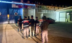 Nevşehir'de tarladan güneş enerji paneli çaldıkları iddiasıyla 3 zanlı tutuklandı
